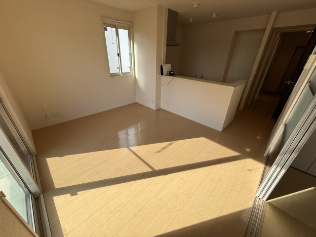 リバーサイド響の居間・リビング