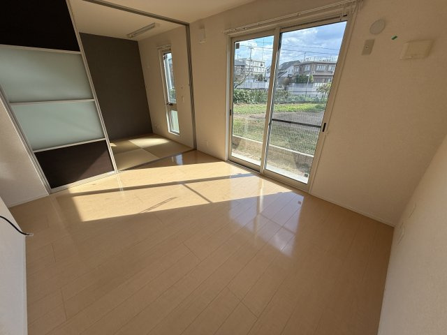 リバーサイド響の居間・リビング