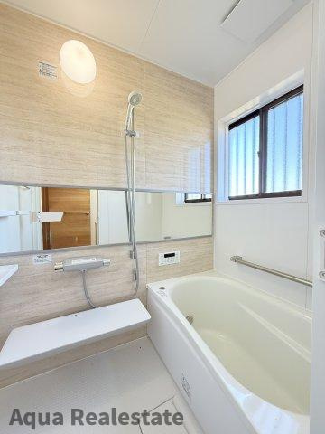 高松市香西東町リノベーション住宅の浴室|日々の疲れを癒すお風呂付です