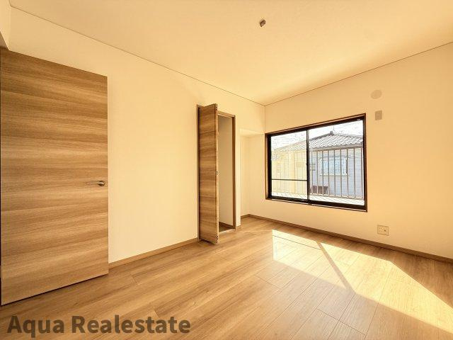 高松市香西東町　リノベ住宅の子供部屋|ゆったりした子供部屋です