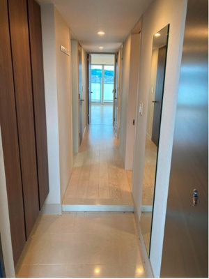 【玄関】 | クレヴィア豊田多摩平の森RESIDENCE | ※写真は別号室タイプです（イメージ）