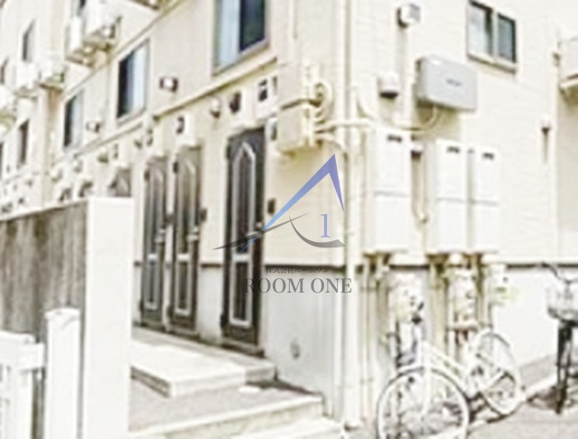 インベスト四谷のエントランス|エントランスです。