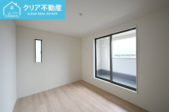 【洋室】 | 邑楽町中野第4　クレイドルガーデン | 子ども部屋にピッタリな2階の洋室です！