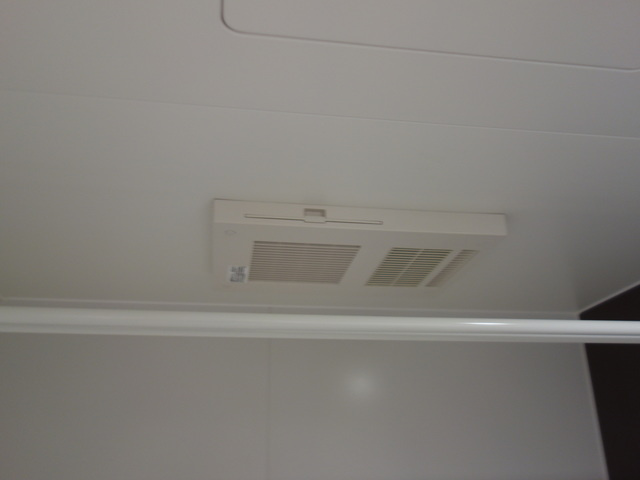 メゾン　ド　フルールの設備|浴室乾燥機