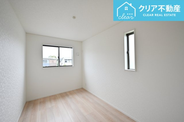 【洋室】 | 邑楽町中野第4　クレイドルガーデン | 子ども部屋にピッタリな2階の洋室です！