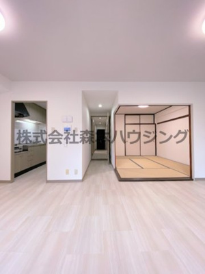 【居間・リビング】 | 　PHOENIX COURT 交野Ⅰ | 使いやすいリビングです