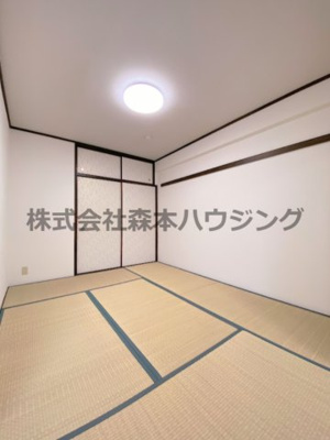 【和室】 | 　PHOENIX COURT 交野Ⅰ | い草の香りが落ち着く素敵な和室です
