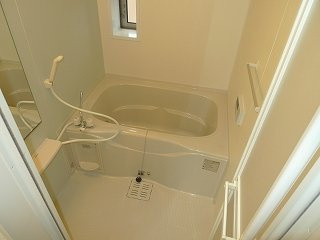 【浴室】 | フォーシーズンⅠ | お風呂で日々の疲れを落としましょう