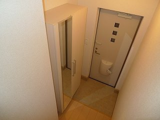 【玄関】 | フォーシーズンⅠ | 毎日通る玄関はこちらです