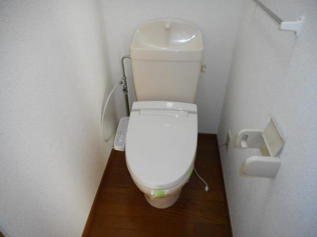 【トイレ】 | コンフォルターブルⅠ | 落ち着いたトイレです