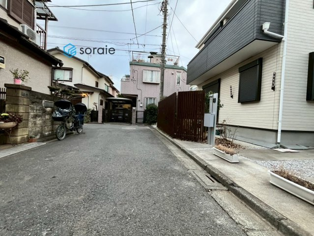 所沢市泉町1期　新築戸建　FiTの前面道路含む現地写真|令和8年2月2日撮影。