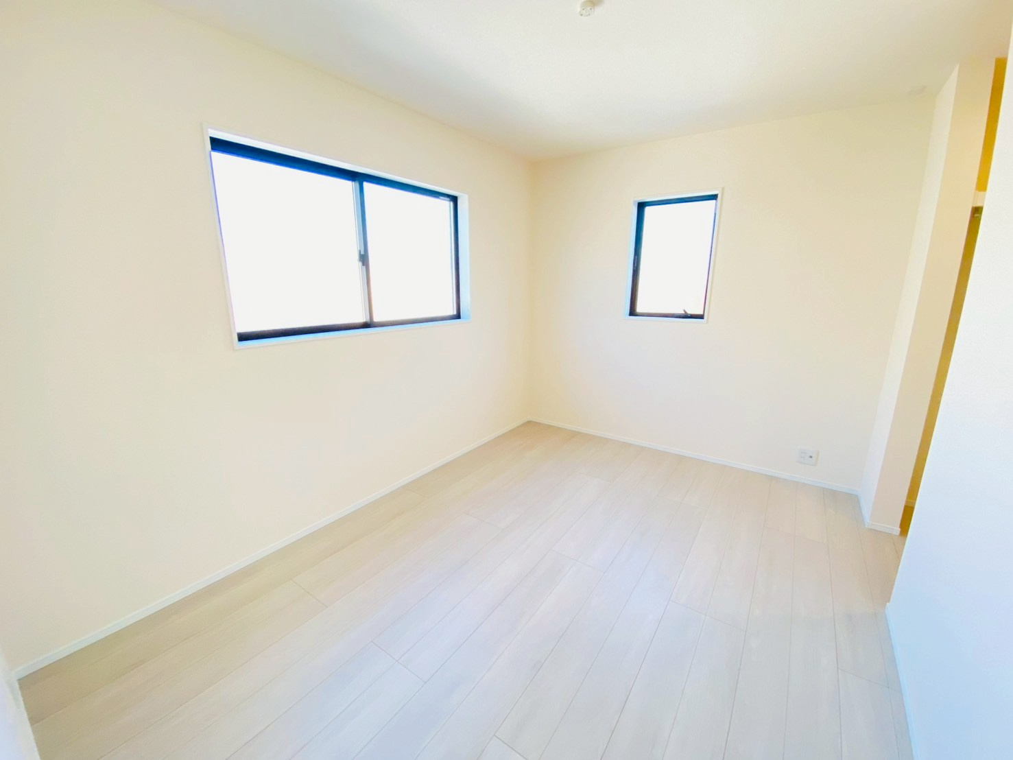 リーブルガーデン／菊陽町原水第三／１号棟の洋室