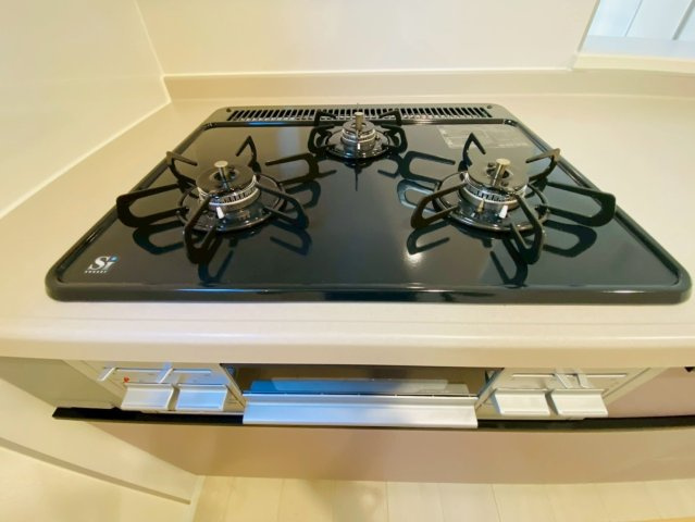 リーブルガーデン／菊陽町原水第三／２号棟のキッチン