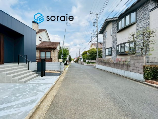 所沢市山口15期　新築戸建　おうちガーデンの前面道路含む現地写真|令和8年4月14日撮影。