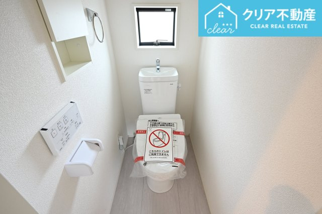 【トイレ】 | 大泉町吉田2期2棟 グラファーレ　1号棟 | 2階にもトイレがあるので忙しい朝も分けて使えます！