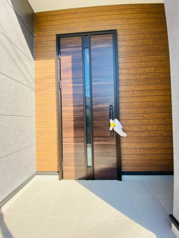 リーブルガーデン／菊陽町原水第三／３号棟の玄関