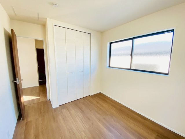 リーブルガーデン／菊陽町原水第三／３号棟の洋室