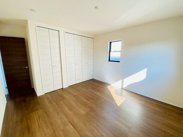 リーブルガーデン／菊陽町原水第三／３号棟の洋室