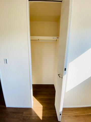 リーブルガーデン／菊陽町原水第三／３号棟の収納