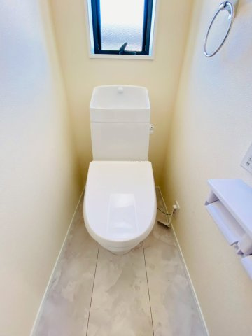 リーブルガーデン／菊陽町原水第三／３号棟のトイレ