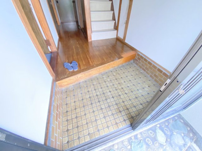 【玄関】 | はびきの３丁目戸建