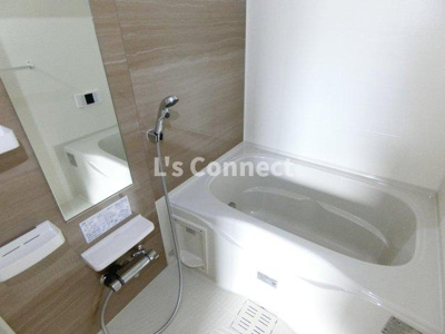 【浴室】 | セブンヒルズⅥ | 追焚き、浴室乾燥付きのお風呂。