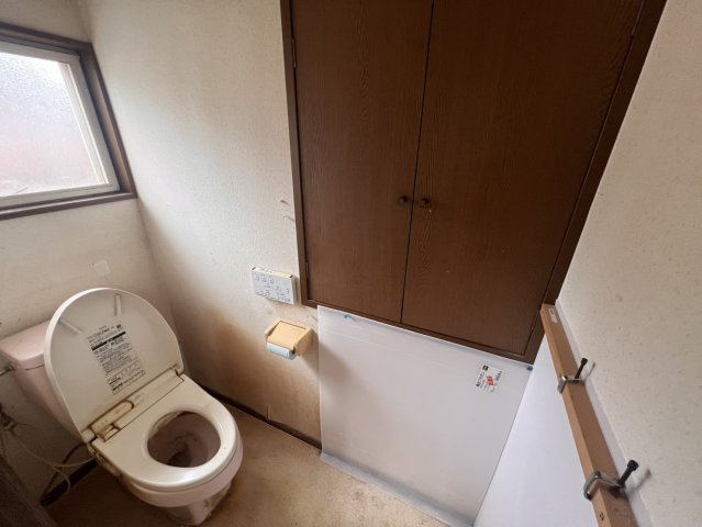 佐野市中古戸建、自然豊かでゴルフ場も近い♪　のトイレ