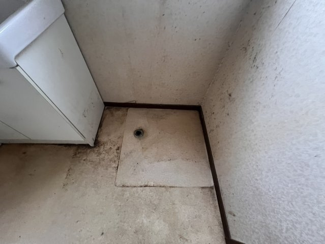 佐野市中古戸建、自然豊かでゴルフ場も近い♪　のランドリースペース