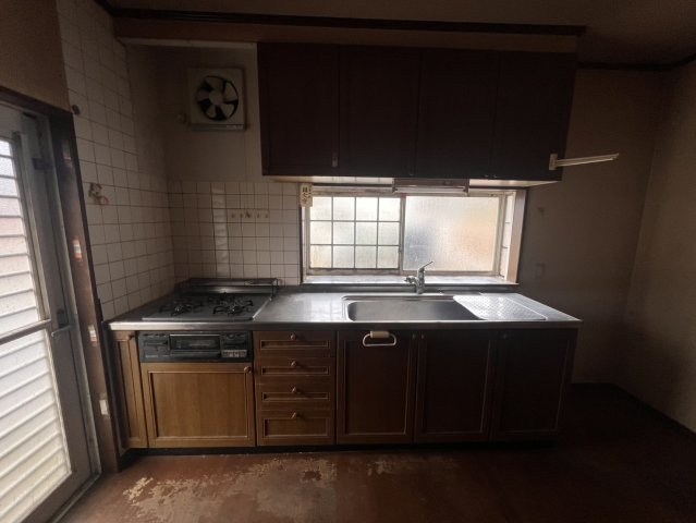 佐野市中古戸建、自然豊かでゴルフ場も近い♪　のキッチン