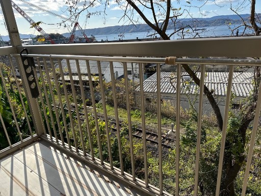 セレーノ吉浦のバルコニー