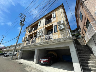 【外観】 | シオンコート | ２００６年築のアパートです。