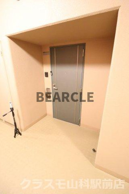 【玄関】 | サンロイヤル三条