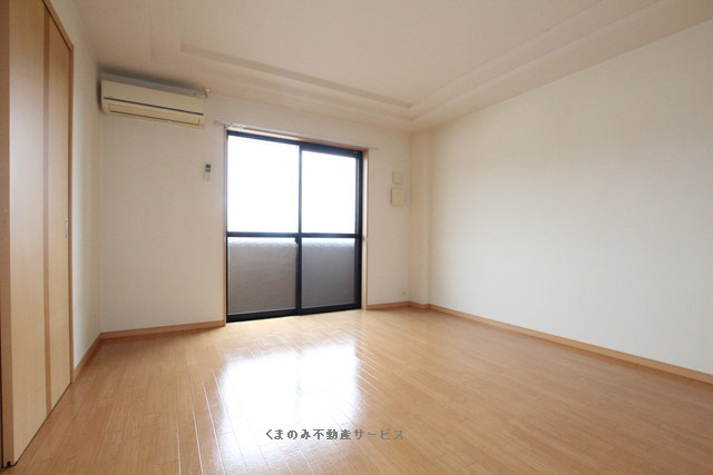 【居間・リビング】 | ル・プランタンⅡ | ゆったり過ごせる居間です
ル・プランタンⅡ　205号室　2022/5/23