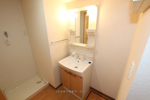 【洗面所】 | ル・プランタンⅡ | 使いやすい洗面所です
ル・プランタンⅡ　205号室　2022/5/23