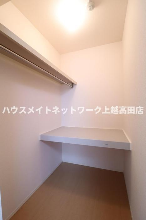 ディアナの収納|ウォークインクローゼット