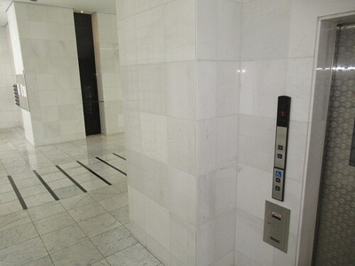 【エントランス】 | グランド・ガーラ代田橋 | エントランスホール　前回募集時撮影2021年5月