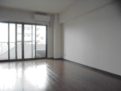 【居間・リビング】 | ライオンズステーションプラザ二俣川 | リビングダイニング