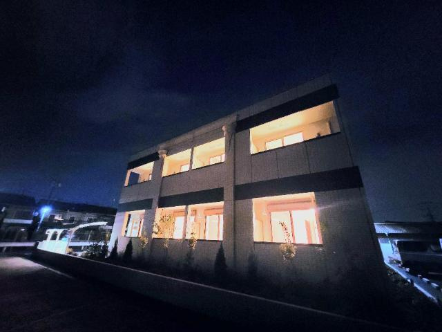 ジェンティー　フルールの外観|外観写真（夜）