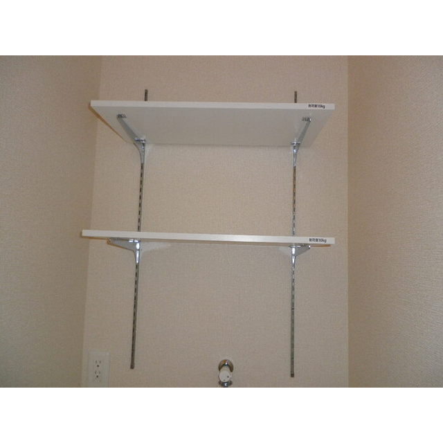 プレジール　Ａ棟の収納