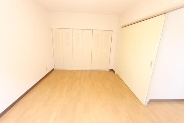 【洋室】 | エストゥディオ瀬田