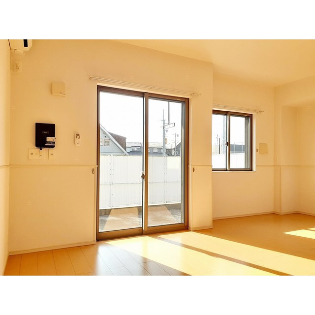 サニーパレスⅠの居間・リビング