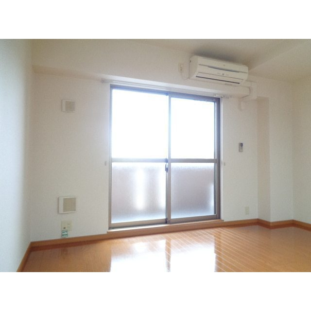 フィールド　ア　カラーステージの居間・リビング