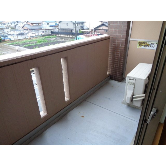 フィールド　ア　カラーステージのバルコニー