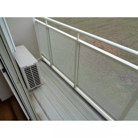 グリーンハウス東中島のバルコニー