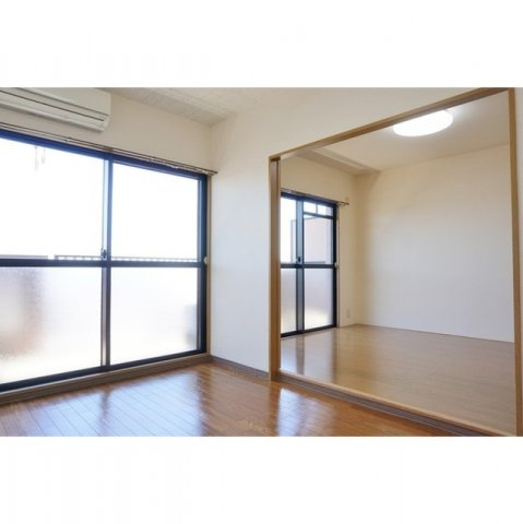 マロンシャンテの居間・リビング