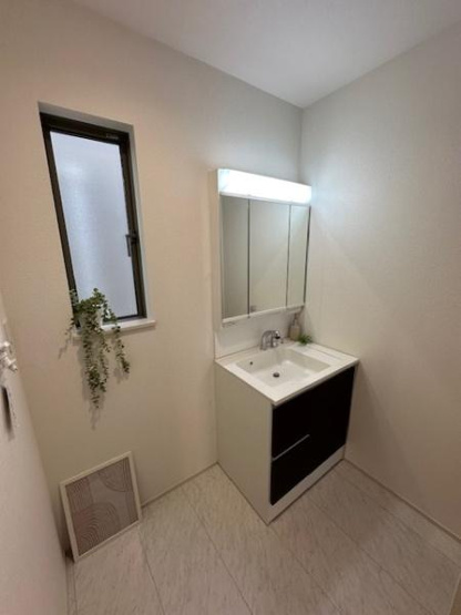 【独立洗面台】