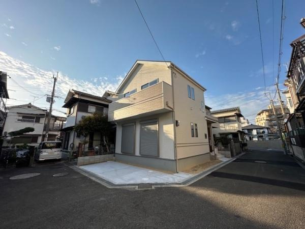 【前面道路含む現地写真】