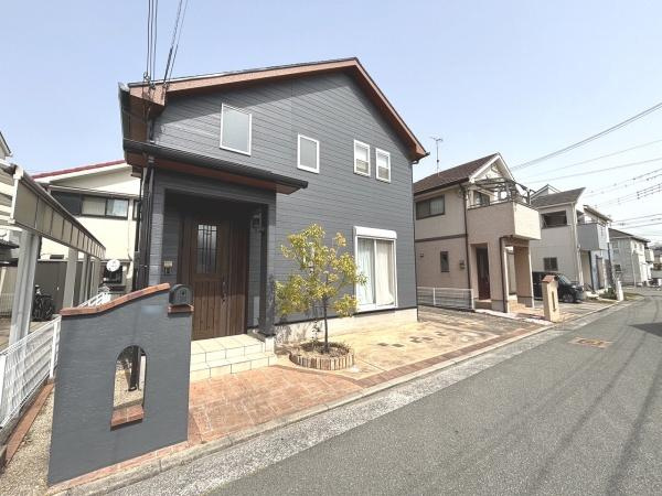 【前面道路含む現地写真】