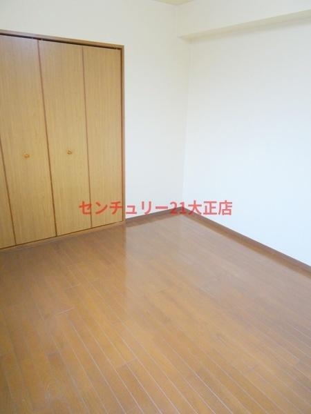 マンション雅の洋室|★嬉しいエアコン付き★