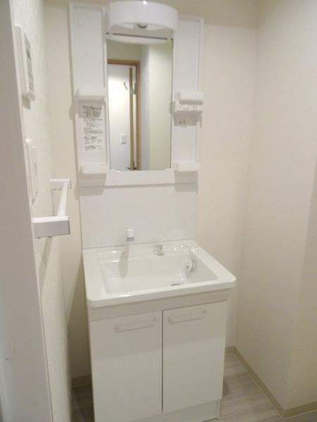 M’sPalazzＯ UNIVERSALの洗面所|★シャンドレ付き独立洗面台★